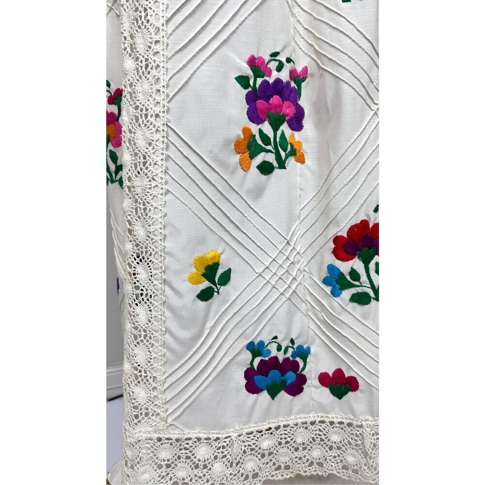 Vintage 70s Mexican Embroidered Halter Maxi Dress Sz S Crochet Lace Boho Cottage - Picture 11 of 13